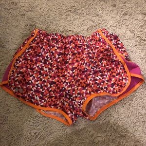 Patterned gym shorts